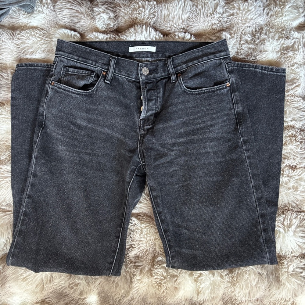 PacSun Women's Black Straight Leg Low-Rise Jeans